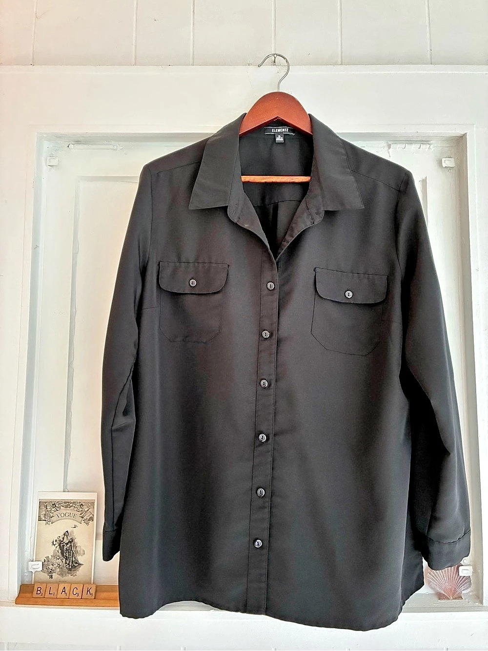 Elementz Black Button Down Shirt Size XL Like New - plain front pockets - solid